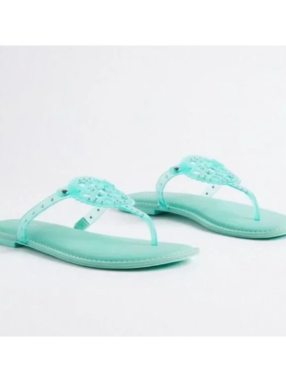 Torrid size 10 Mint Medallion T-strap Sandal